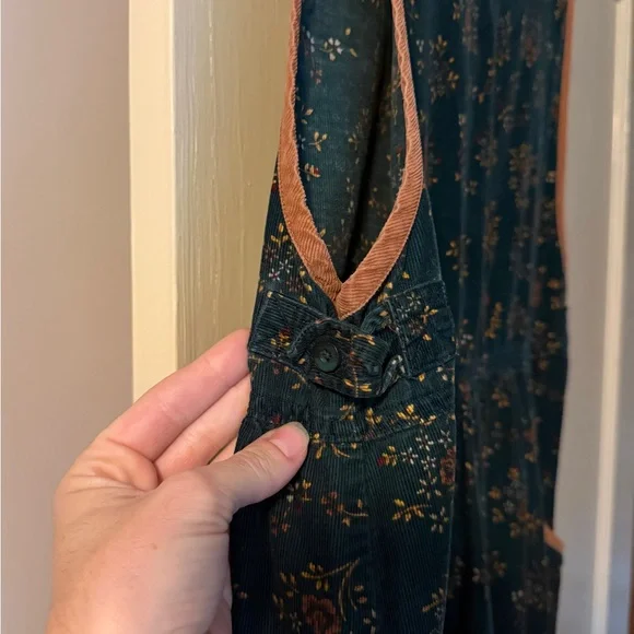 VINTAGE Cordoroy Floral Dress - Picture 3 of 3